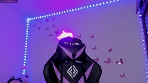 tiffany sofia online show from January 3, 10:19 pm