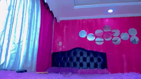 tiffanymackensyy69 online show from January 15, 11:08 pm