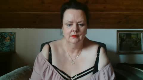 TiffanyMature online show from March 10, 10:20 am