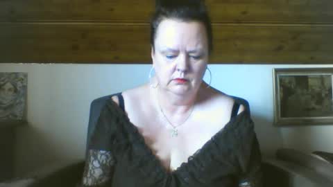 TiffanyMature online show from March 23, 7:12 am