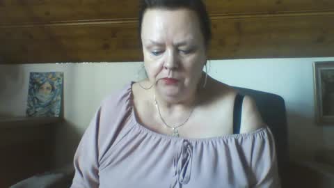 TiffanyMature online show from April 10, 8:30 am