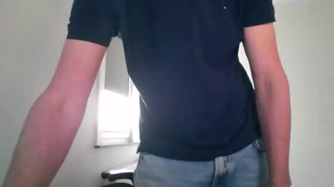 tigerjow941808 online show from March 24, 10:31 am