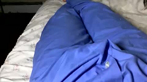 Snapshot of tigerking989898 chatting on January 15, 2:38 am tigerking989898 online show from January 15, 2:38 am