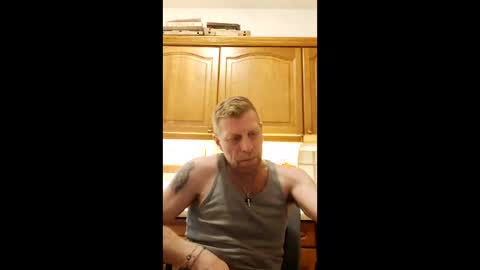 Snapshot of tigermatt76e chatting on February 28, 6:53 pm tigermatt76e online show from February 28, 6:53 pm