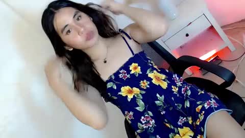 tight_bonita online show from March 5, 7:27 am