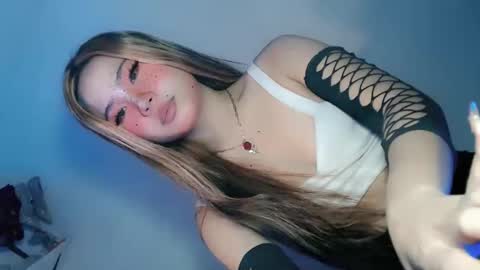 tight_elliana online show from March 13, 11:00 pm