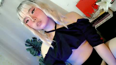 tight_elliana online show from July 3, 2:18 am