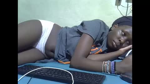 tight_pussie online show from January 9, 2:25 am