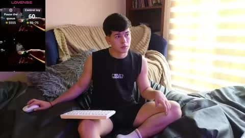 Snapshot of tightncuteass chatting on May 13, 7:00 pm Camilo online show from May 13, 7:00 pm