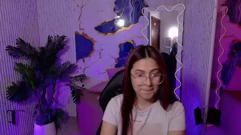 Tiiana online show from May 20, 2:51 am