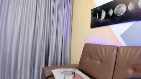 Snapshot of tiler_price chatting on January 13, 10:56 pm Tyler online show from January 13, 10:56 pm