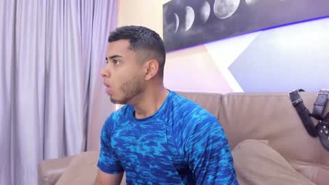 Snapshot of tiler_price chatting on January 17, 7:49 pm Tyler online show from January 17, 7:49 pm