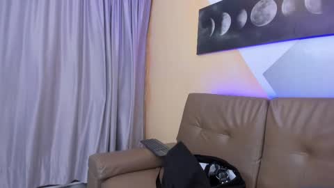 Snapshot of tiler_price chatting on March 7, 5:40 am Tyler online show from March 7, 5:40 am