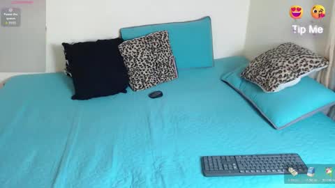 Timothy and Santy online show from November 7, 8:09 pm