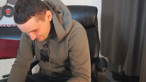 ask me online show from February 8, 5:18 pm