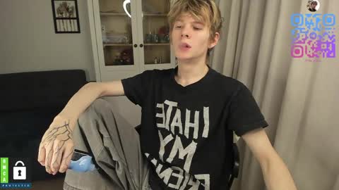 Tim online show from April 11, 9:19 pm