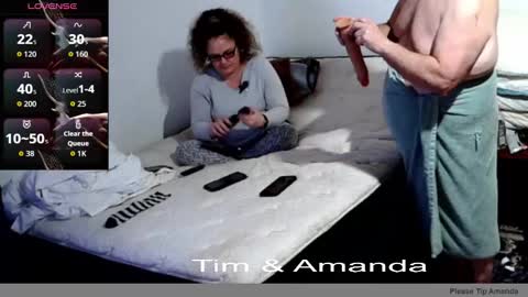 Snapshot of timamanda chatting on February 8, 10:13 pm Tim Amanda online show from February 8, 10:13 pm