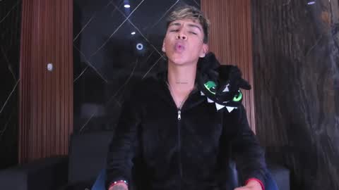 Snapshot of timmy_king777 chatting on November 23, 8:52 pm Timmy King -. online show from November 23, 8:52 pm