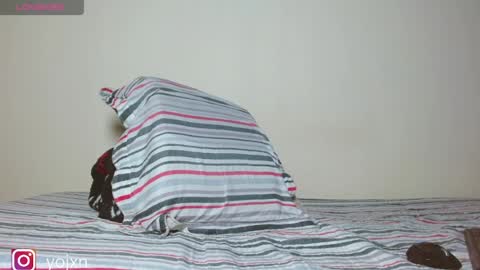 timmy  independent model  help me reach 50 thumbs up pls online show from March 31, 11:38 pm