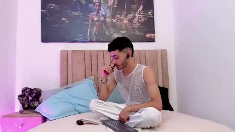 Evans  online show from December 2, 3:56 am