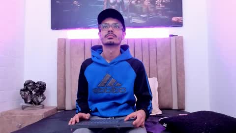 Evans  online show from January 7, 3:53 am