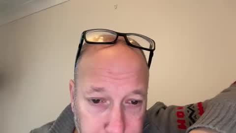 timtim19781978 online show from December 5, 11:19 am