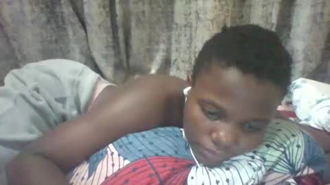 Snapshot of tina2030_1 chatting on May 4, 4:03 pm tee online show from May 4, 4:03 pm