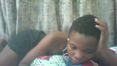 Snapshot of tina2030_1 chatting on May 7, 11:15 am tee online show from May 7, 11:15 am