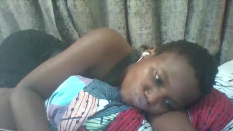 Snapshot of tina2030_1 chatting on May 8, 7:03 am tee online show from May 8, 7:03 am