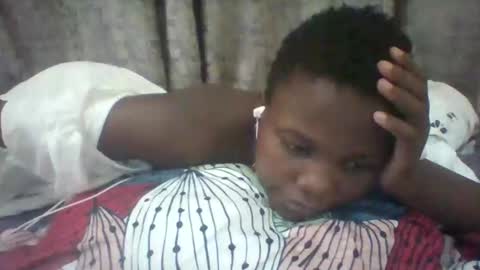 Snapshot of tina2030_1 chatting on May 11, 7:36 am tee online show from May 11, 7:36 am