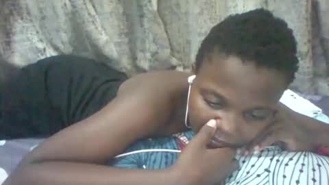 Snapshot of tina2030_1 chatting on May 11, 5:43 pm tee online show from May 11, 5:43 pm