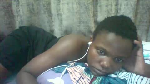 Snapshot of tina2030_1 chatting on May 12, 7:55 pm tee online show from May 12, 7:55 pm