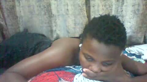 Snapshot of tina2030_1 chatting on May 17, 4:58 pm tee online show from May 17, 4:58 pm