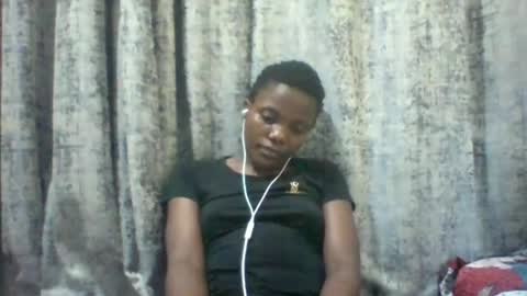 Snapshot of tina2030_1 chatting on May 19, 7:20 pm tee online show from May 19, 7:20 pm