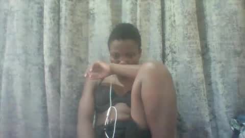 Snapshot of tina2030_1 chatting on May 25, 4:51 am tee online show from May 25, 4:51 am