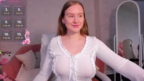 Stella online show from April 4, 12:42 am