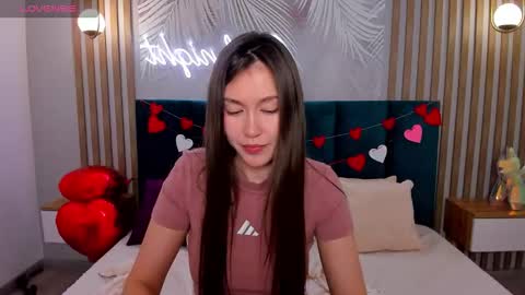 Tina  online show from February 8, 1:31 am