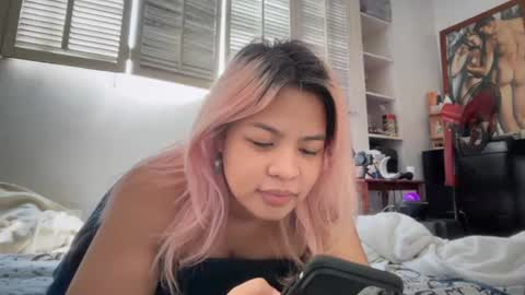 Snapshot of tina_slick chatting on May 25, 5:46 am Tina online show from May 25, 5:46 am