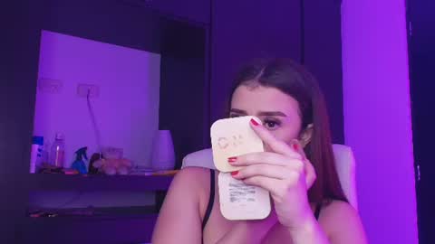 Snapshot of tinaajones_ chatting on July 16, 5:02 am Tina online show from July 16, 5:02 am
