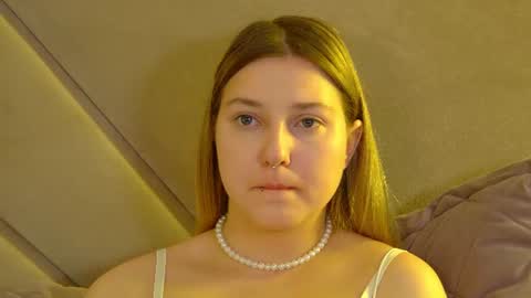 Snapshot of tinaburton chatting on July 2, 4:35 pm TinaBurton online show from July 2, 4:35 pm