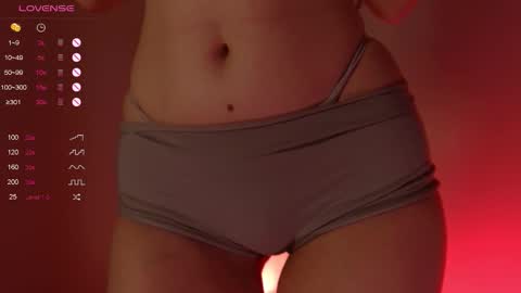 Snapshot of tinkerdinky chatting on November 30, 9:30 pm Polly online show from November 30, 9:30 pm