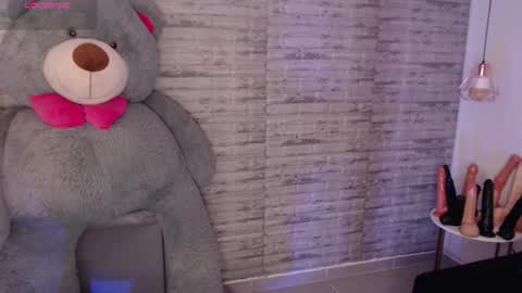 Tinna Goddess online show from March 13, 4:13 pm