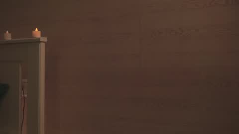 Snapshot of tiny_bunny__ chatting on February 21, 8:27 pm Sofia online show from February 21, 8:27 pm