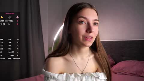 Snapshot of tiny_bunny__ chatting on October 1, 6:08 am Sofia online show from October 1, 6:08 am