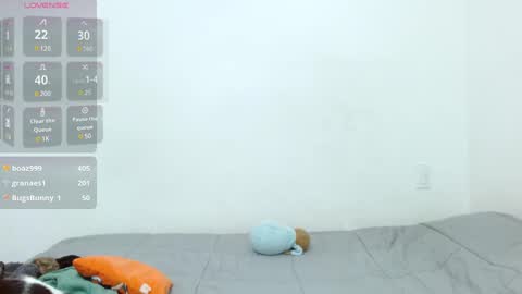 Tiny Caroline online show from February 5, 5:52 am