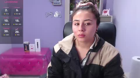 tiny online show from January 20, 9:24 am