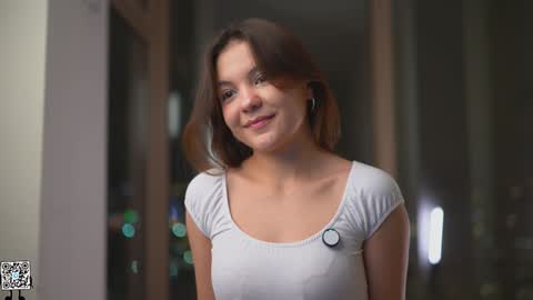 Lyssa     online show from February 3, 2:45 pm