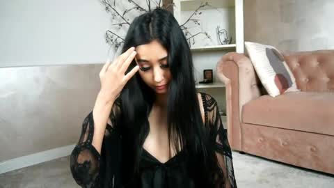 TinyCassi online show from May 18, 4:51 am