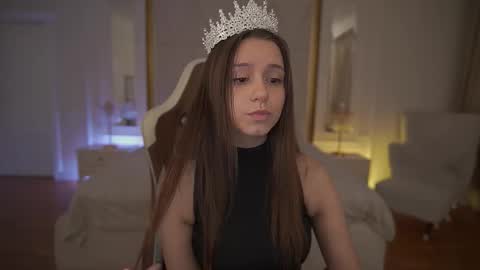 tinynataliee online show from March 1, 4:20 pm