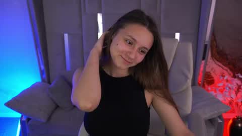 tinynataliee online show from July 3, 9:10 pm